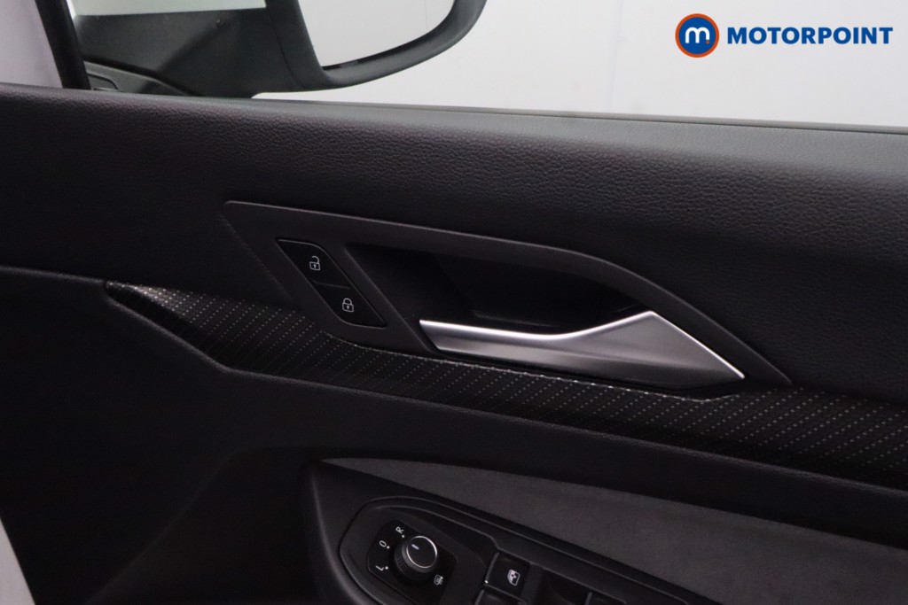 Volkswagen Golf R-Line Manual Petrol Hatchback - Stock Number (1615492) - 14th supplementary image