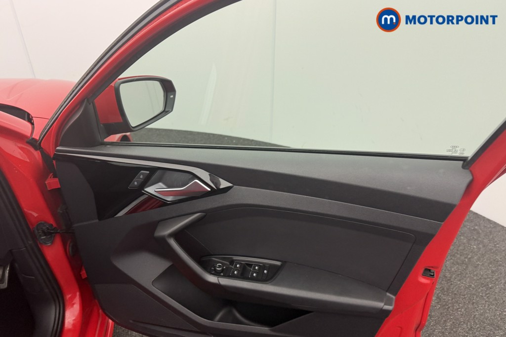 Audi A1 S Line Manual Petrol Hatchback - Stock Number (1615536) - 9th supplementary image