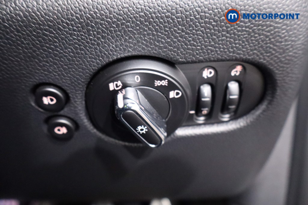 Mini Hatchback Cooper Sport Manual Petrol Hatchback - Stock Number (1615581) - 17th supplementary image