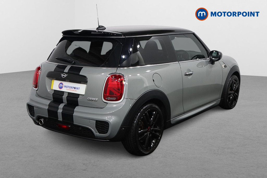 Mini Hatchback Cooper Sport Manual Petrol Hatchback - Stock Number (1615581) - Drivers side rear corner