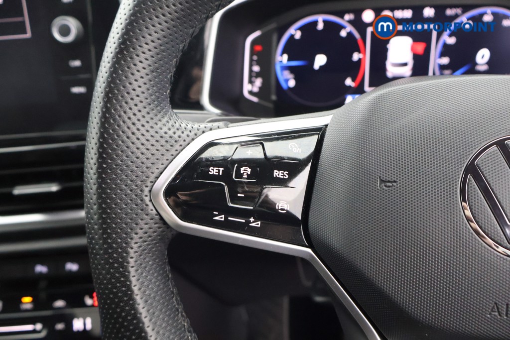 Volkswagen T-Roc R-Line Automatic Diesel SUV - Stock Number (1615585) - 2nd supplementary image