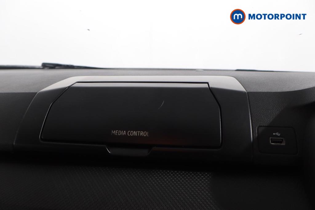 Dacia Jogger Essential Manual Petrol People Carrier - Stock Number (1549130) - 2nd supplementary image