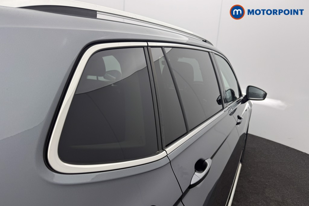 Volkswagen Tiguan Allspace Life Manual Diesel SUV - Stock Number (1595049) - 22nd supplementary image