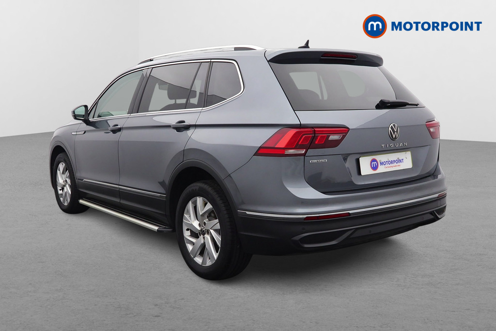 Volkswagen Tiguan Allspace Life Manual Diesel SUV - Stock Number (1595049) - Passenger side rear corner