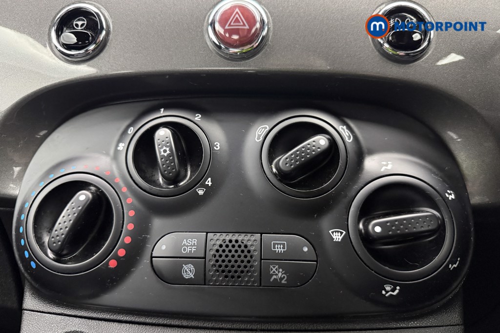 Fiat 500 Lounge Manual Petrol Hatchback - Stock Number (1596439) - 14th supplementary image