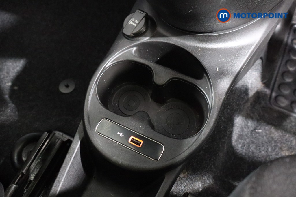 Abarth 595 1.4 T-Jet 145 3Dr Manual Petrol Hatchback - Stock Number (1597920) - 14th supplementary image