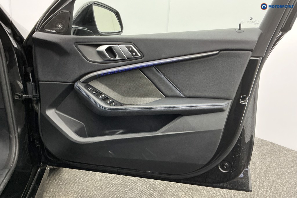 BMW 1 Series M Sport Manual Diesel Hatchback - Stock Number (1599191) - 23rd supplementary image