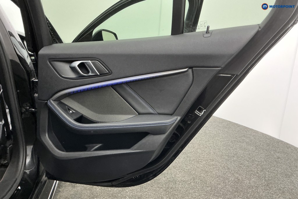 BMW 1 Series M Sport Manual Diesel Hatchback - Stock Number (1599191) - 26th supplementary image