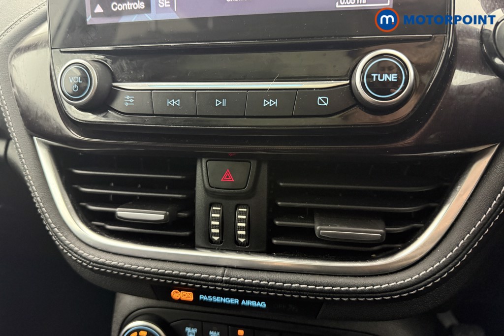 Ford Fiesta Vignale 1.0 Ecoboost 5Dr Manual Petrol Hatchback - Stock Number (1601583) - 3rd supplementary image