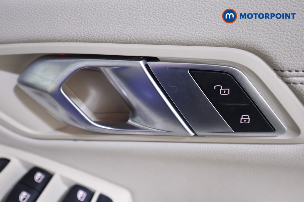 BMW 3 Series M Sport Automatic Petrol Plug-In Hybrid Saloon - Stock Number (1604168) - 15th supplementary image