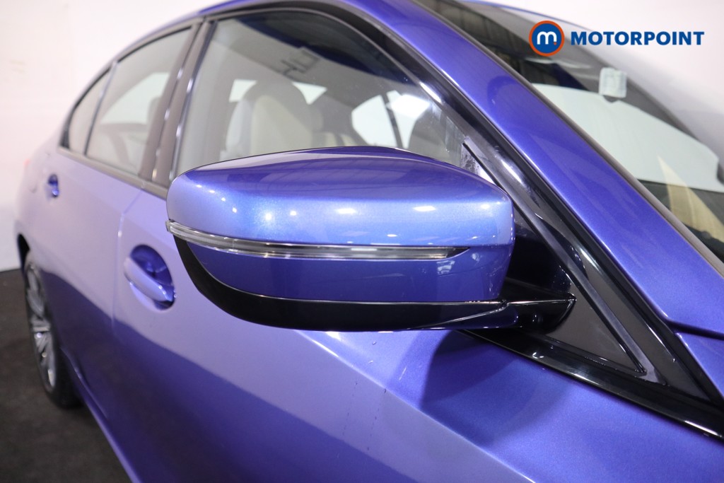 BMW 3 Series M Sport Automatic Petrol Plug-In Hybrid Saloon - Stock Number (1604168) - 33rd supplementary image