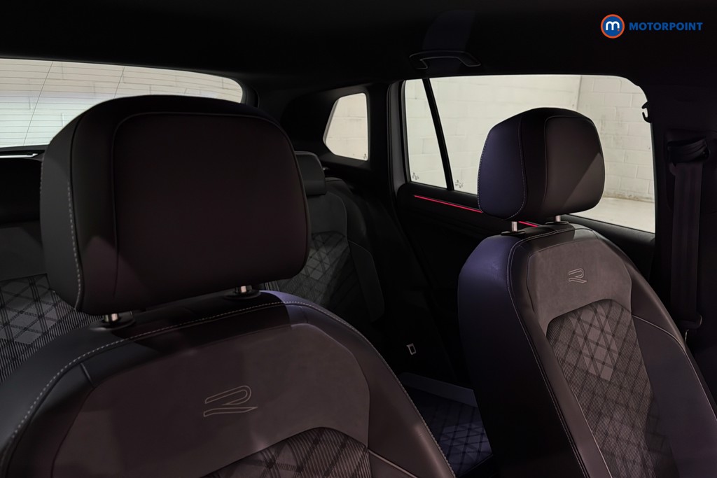 Volkswagen Tiguan R-Line Automatic Petrol Plug-In Hybrid SUV - Stock Number (1604659) - 23rd supplementary image