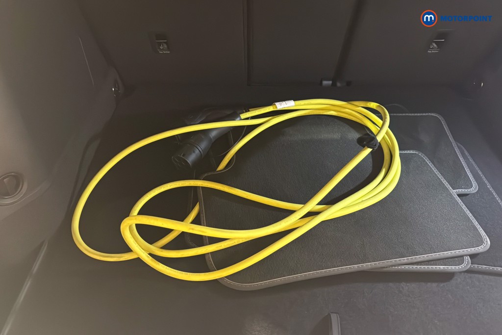 Volkswagen Tiguan R-Line Automatic Petrol Plug-In Hybrid SUV - Stock Number (1604659) - 34th supplementary image