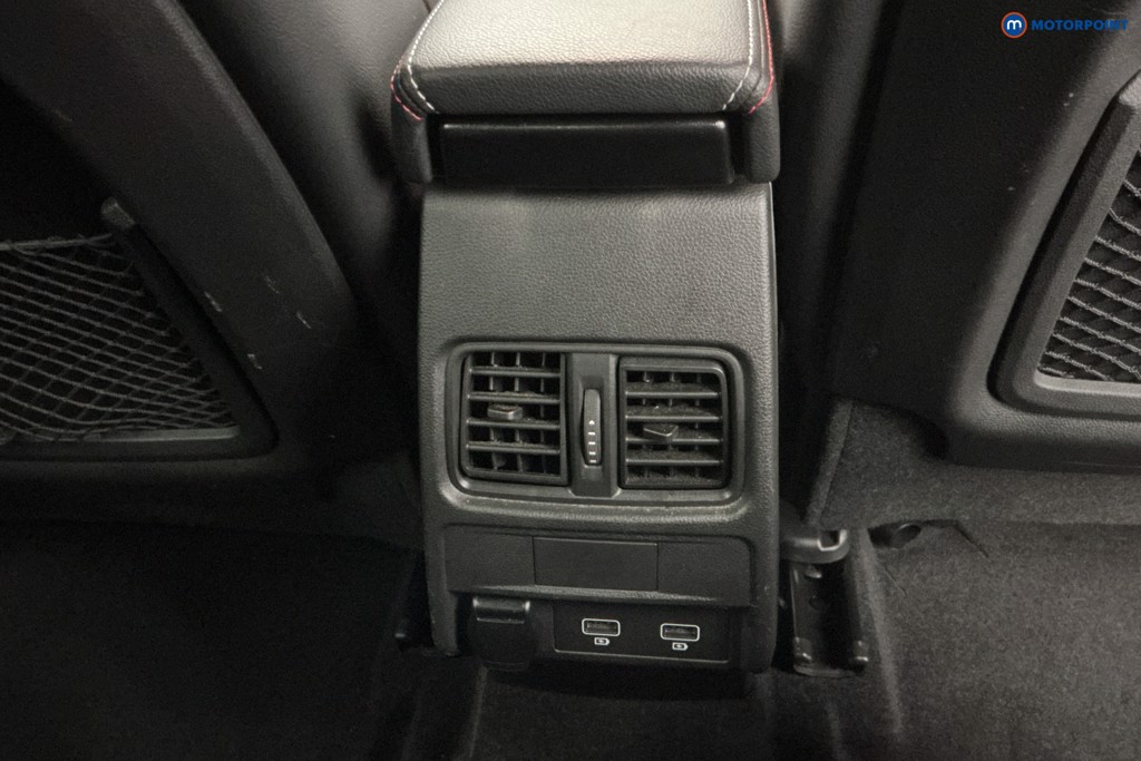 Renault Arkana R.S. Line Automatic Petrol-Electric Hybrid SUV - Stock Number (1606331) - 14th supplementary image