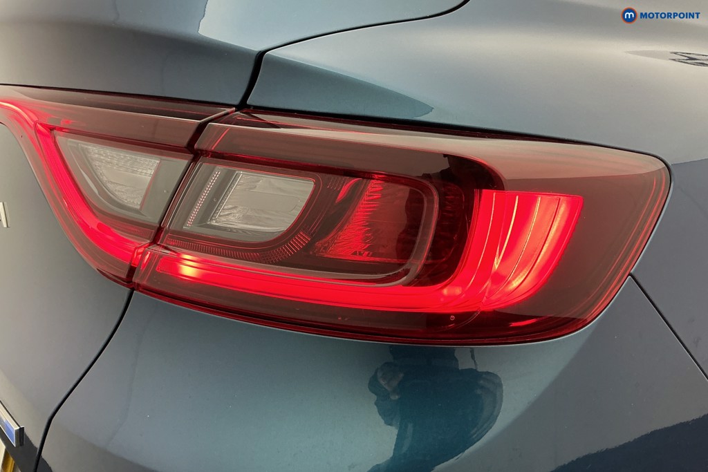 Renault Arkana R.S. Line Automatic Petrol-Electric Hybrid SUV - Stock Number (1606331) - 32nd supplementary image