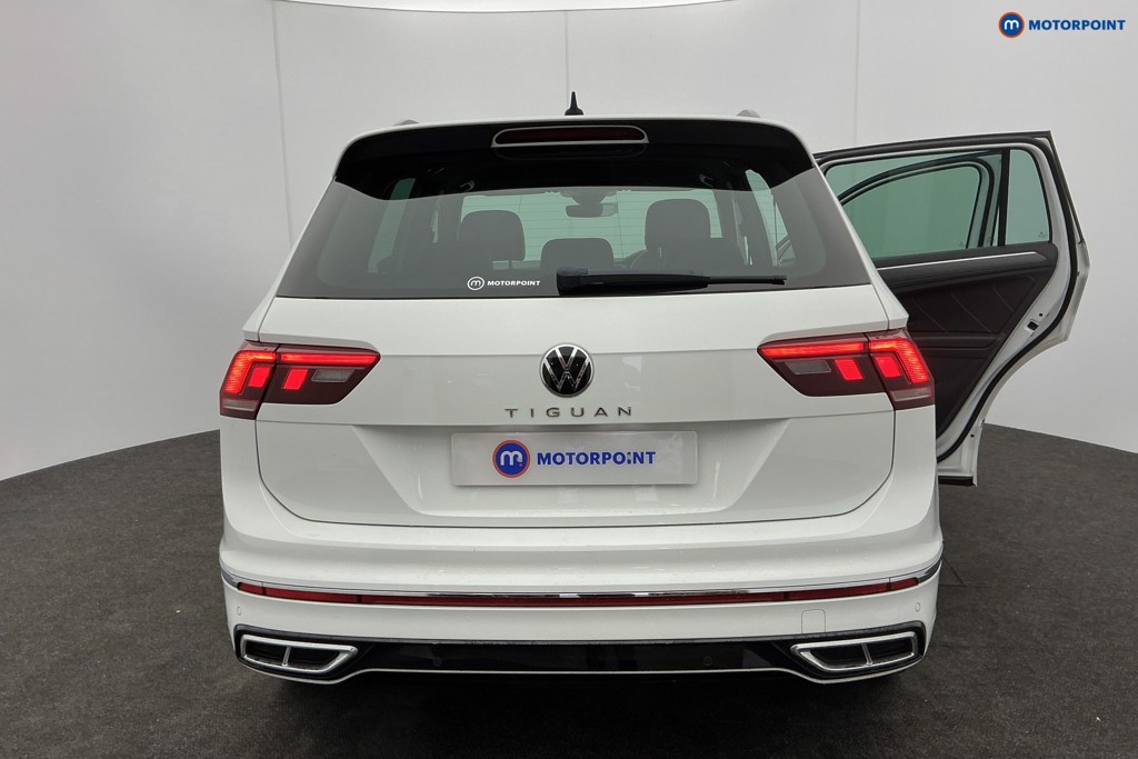 Volkswagen Tiguan R-Line Automatic Petrol SUV - Stock Number (1606526) - 4th supplementary image