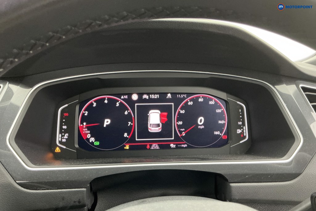 Volkswagen Tiguan R-Line Automatic Petrol SUV - Stock Number (1606526) - 11th supplementary image