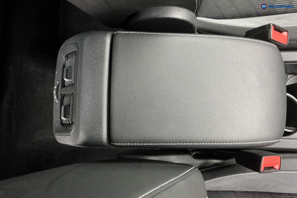 Volkswagen Tiguan R-Line Automatic Petrol SUV - Stock Number (1606526) - 17th supplementary image