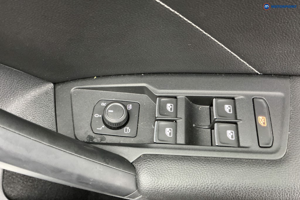 Volkswagen Tiguan R-Line Automatic Petrol SUV - Stock Number (1606526) - 27th supplementary image