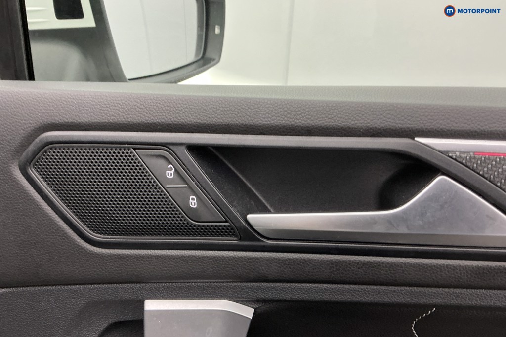 Volkswagen Tiguan R-Line Automatic Petrol SUV - Stock Number (1606526) - 28th supplementary image