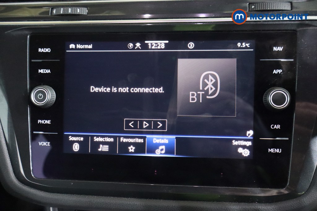 Volkswagen Tiguan R-Line Automatic Petrol SUV - Stock Number (1606631) - 6th supplementary image