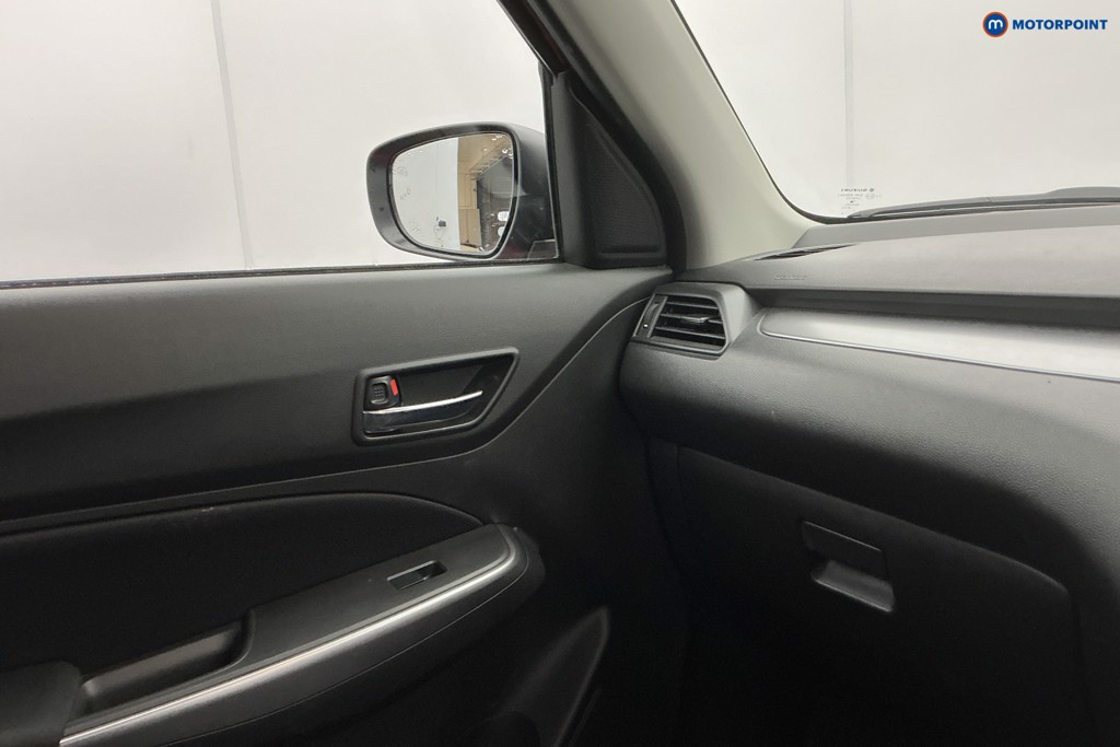 Suzuki Swift SZ5 Automatic Petrol Hatchback - Stock Number (1607138) - 18th supplementary image