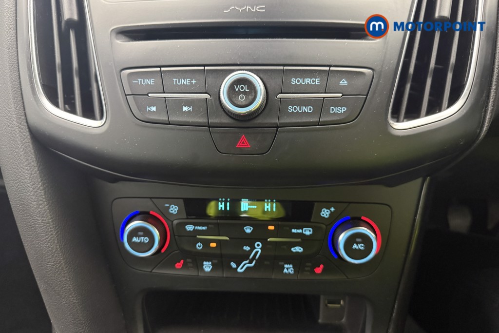 Ford Focus Titanium X Manual Petrol Hatchback - Stock Number (1607645) - 17th supplementary image