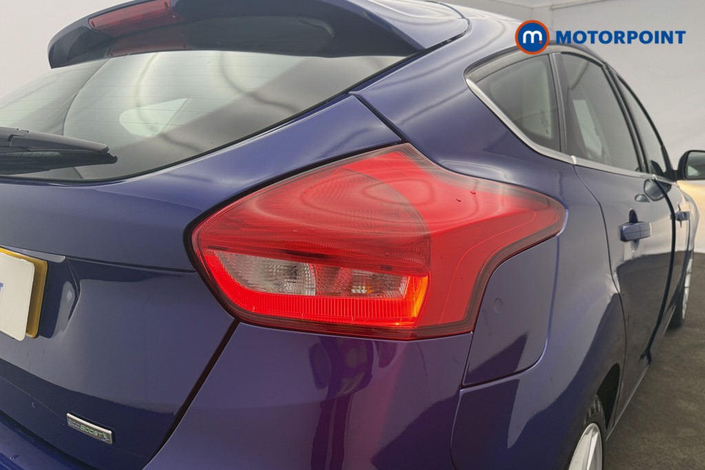 Ford Focus Titanium X Manual Petrol Hatchback - Stock Number (1607645) - 28th supplementary image