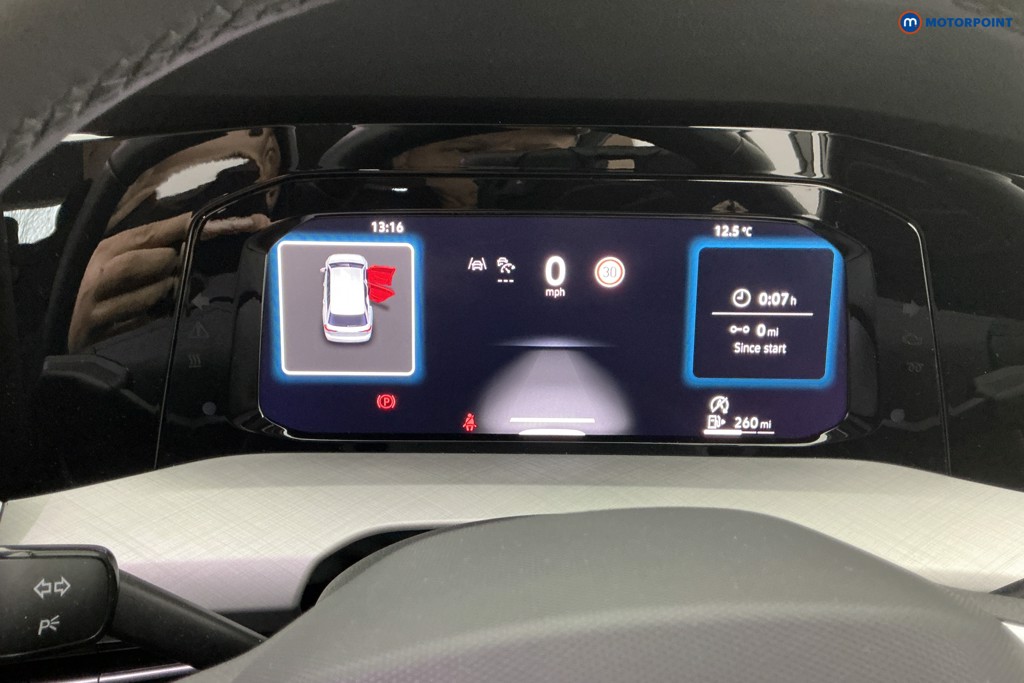 Volkswagen Golf Life Manual Petrol Estate - Stock Number (1608450) - 12th supplementary image