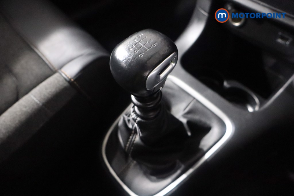 Citroen C3 Shine Plus Manual Petrol Hatchback - Stock Number (1608497) - 14th supplementary image