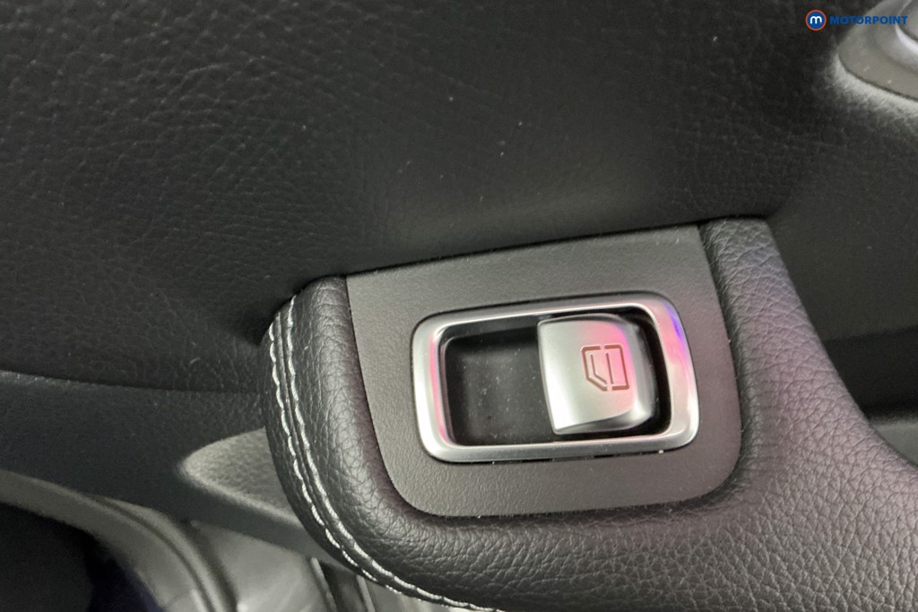 Mercedes-Benz EQC Amg Line Automatic Electric SUV - Stock Number (1608585) - 30th supplementary image