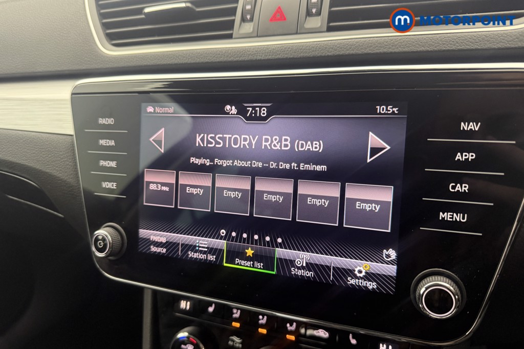 Skoda Superb Se Technology Automatic Petrol Plug-In Hybrid Estate - Stock Number (1608689) - 3rd supplementary image