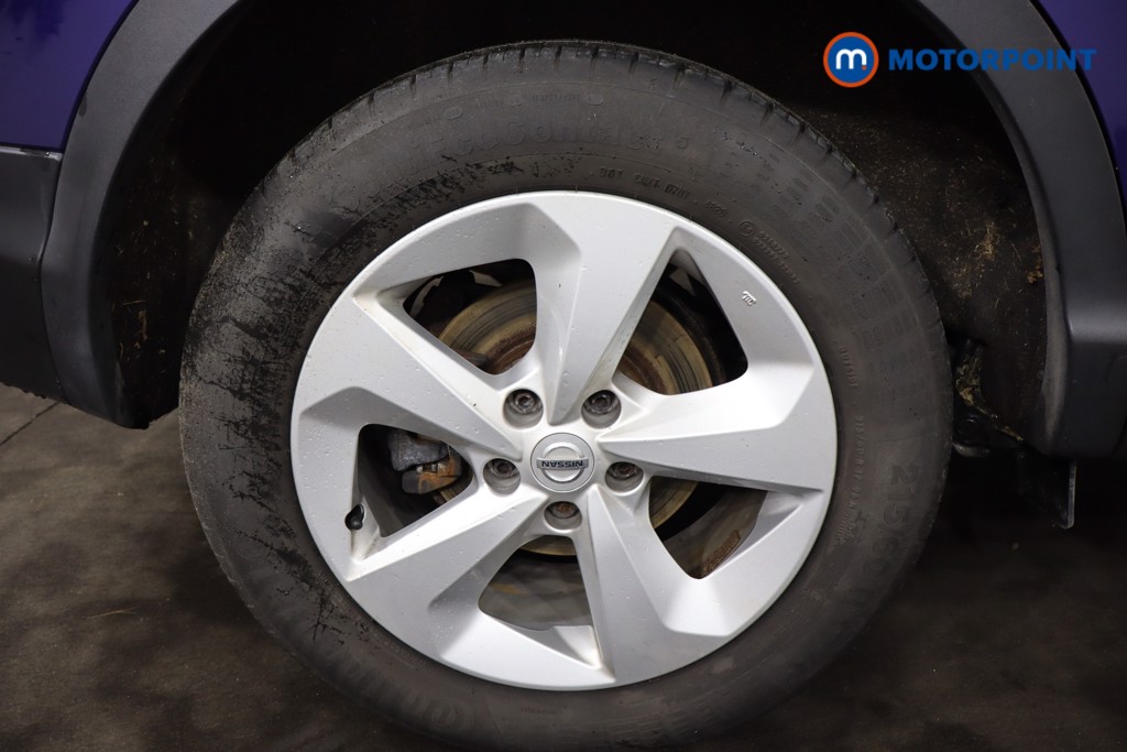 Nissan Qashqai Acenta Premium Manual Petrol SUV - Stock Number (1609111) - 23rd supplementary image
