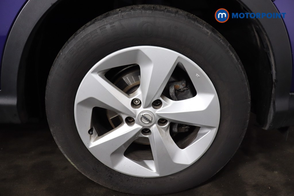Nissan Qashqai Acenta Premium Manual Petrol SUV - Stock Number (1609111) - 24th supplementary image