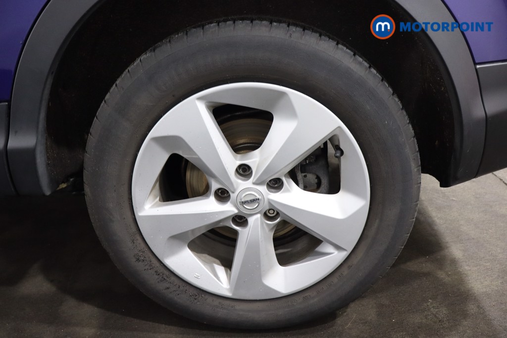 Nissan Qashqai Acenta Premium Manual Petrol SUV - Stock Number (1609111) - 26th supplementary image