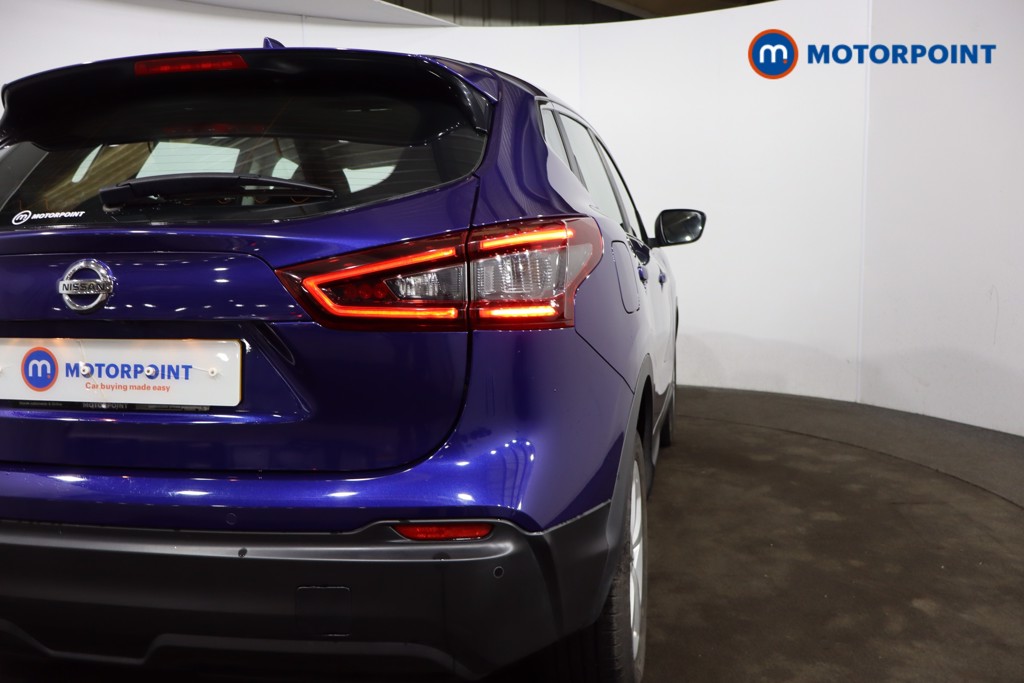 Nissan Qashqai Acenta Premium Manual Petrol SUV - Stock Number (1609111) - 28th supplementary image