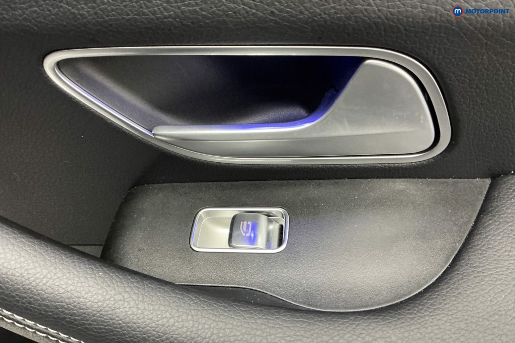 Mercedes-Benz GLE Urban Edition Automatic Petrol Plug-In Hybrid SUV - Stock Number (1609252) - 38th supplementary image