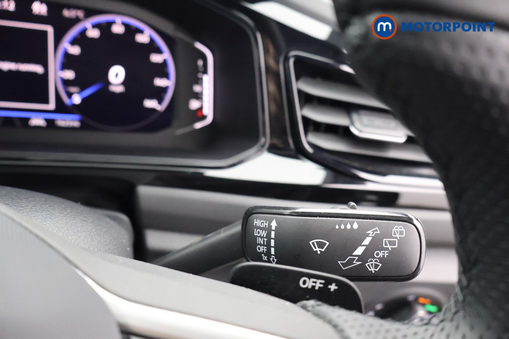 Volkswagen T-Roc Black Edition Automatic Petrol SUV - Stock Number (1609448) - 6th supplementary image