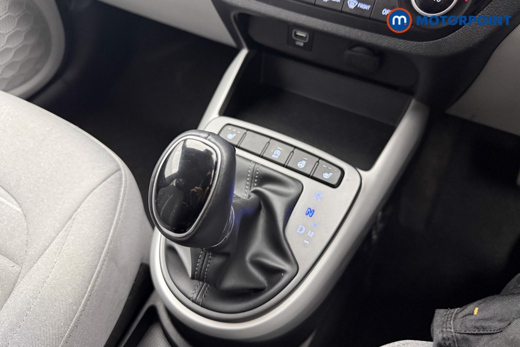 Hyundai I10 Premium Automatic Petrol Hatchback - Stock Number (1610253) - 4th supplementary image