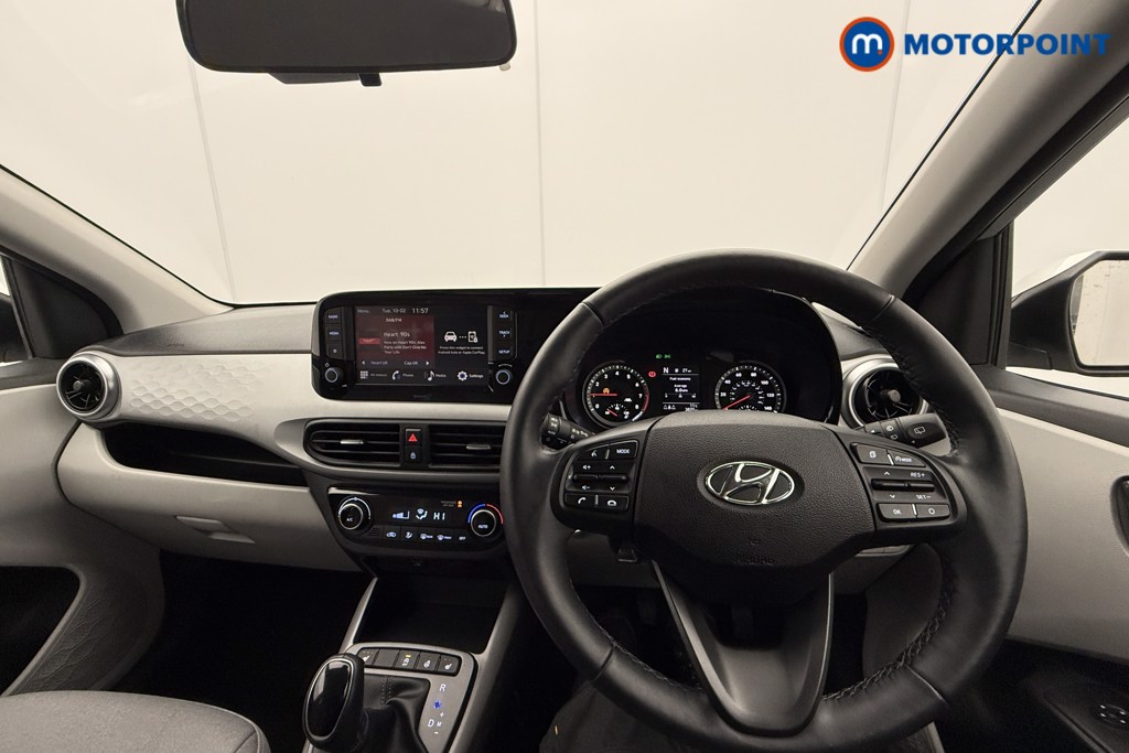 Hyundai I10 Premium Automatic Petrol Hatchback - Stock Number (1610253) - 1st supplementary image