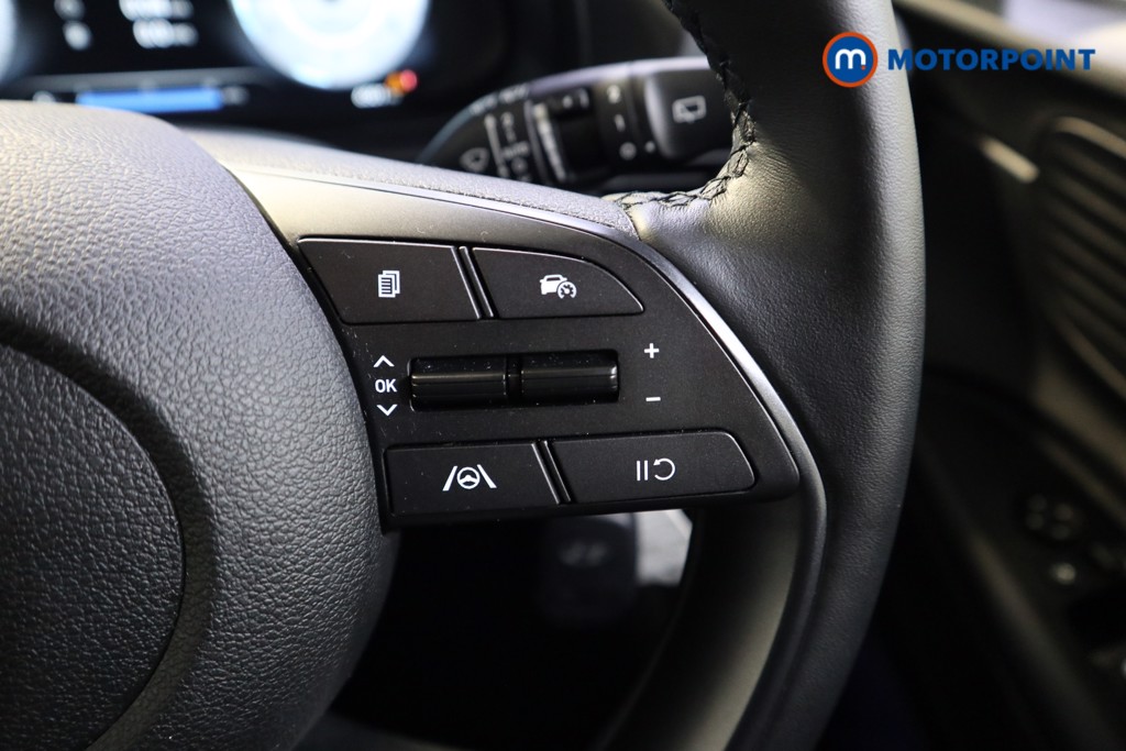 Hyundai I20 Premium Manual Petrol Hatchback - Stock Number (1610722) - 4th supplementary image