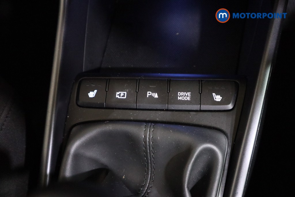 Hyundai I20 Premium Manual Petrol Hatchback - Stock Number (1610722) - 9th supplementary image