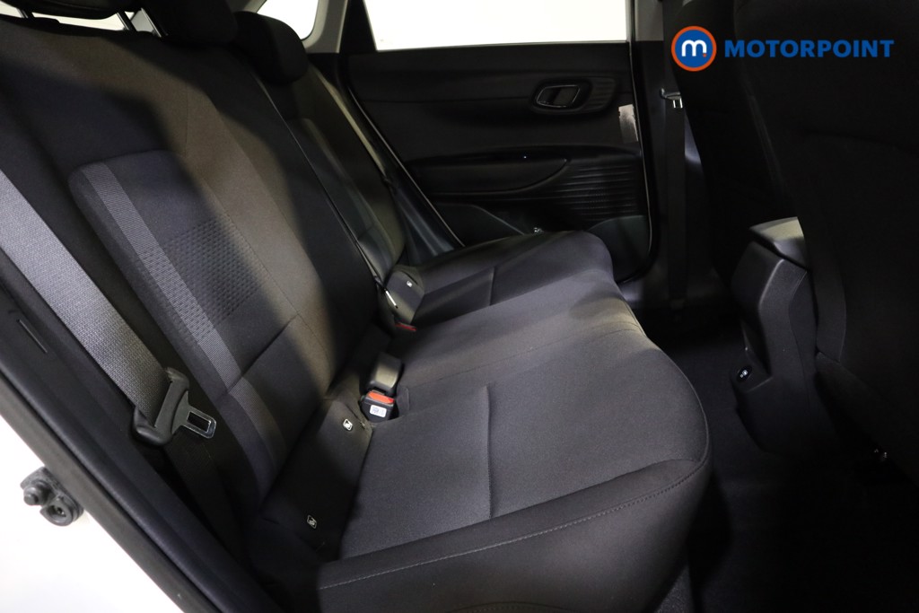 Hyundai I20 Premium Manual Petrol Hatchback - Stock Number (1610722) - 14th supplementary image