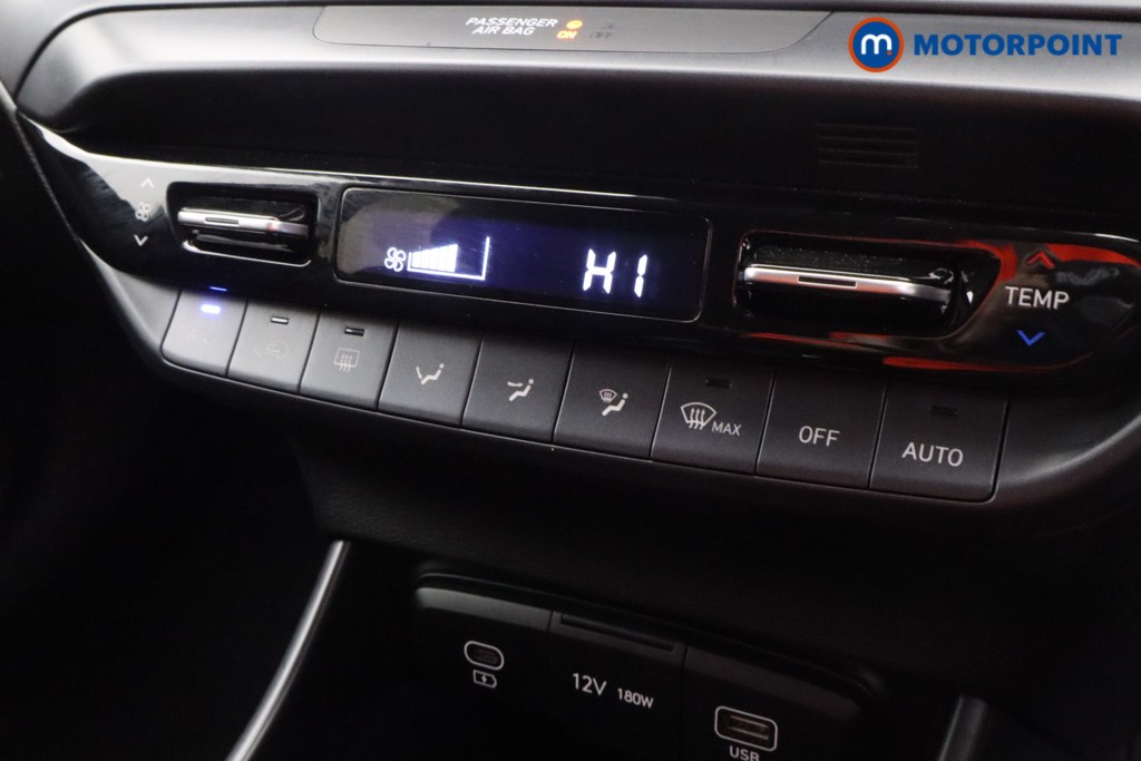 Hyundai I20 Premium Manual Petrol Hatchback - Stock Number (1610736) - 8th supplementary image