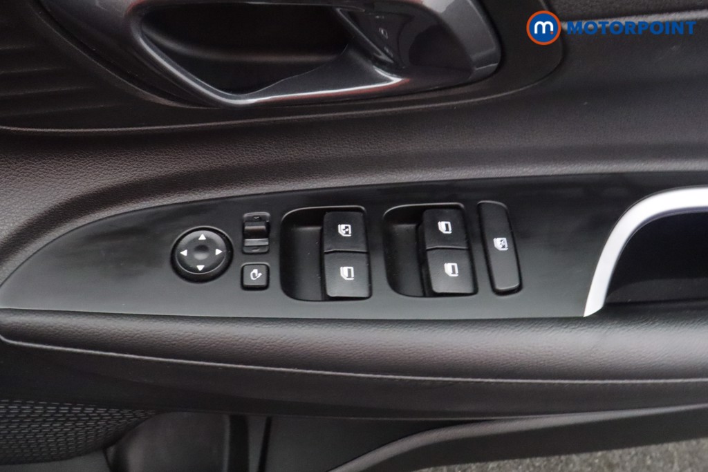 Hyundai I20 Premium Manual Petrol Hatchback - Stock Number (1610736) - 11th supplementary image