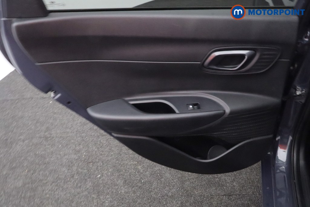 Hyundai I20 Premium Manual Petrol Hatchback - Stock Number (1610736) - 19th supplementary image