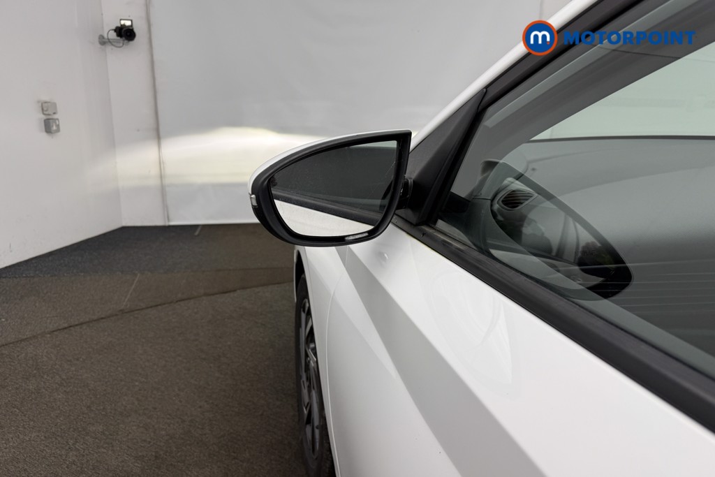 Hyundai I20 Advance Automatic Petrol Hatchback - Stock Number (1610883) - 29th supplementary image