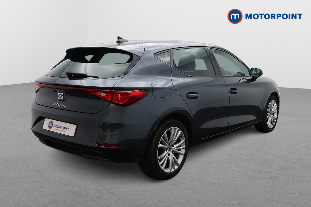 Seat Leon Se Dynamic Manual Petrol Hatchback - Stock Number (1611146) - Drivers side rear corner