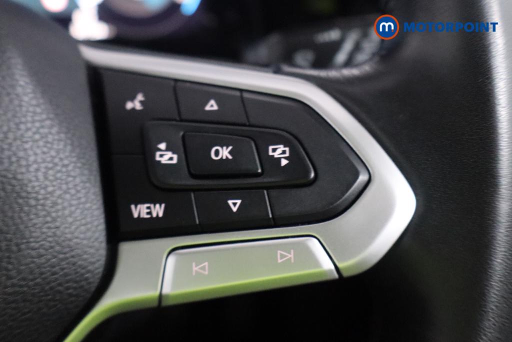 Volkswagen Golf Life Automatic Diesel Hatchback - Stock Number (1611179) - 7th supplementary image