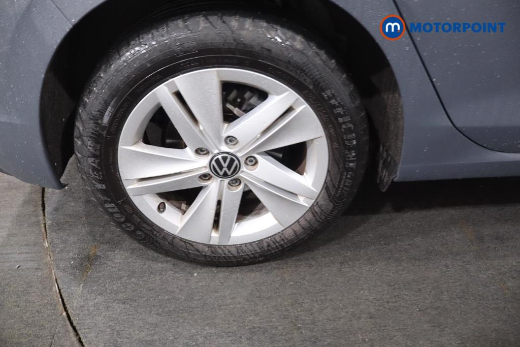 Volkswagen Golf Life Automatic Diesel Hatchback - Stock Number (1611179) - 22nd supplementary image